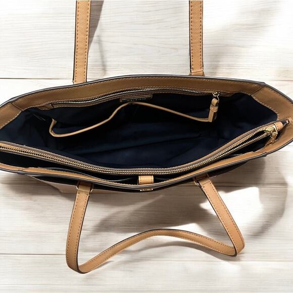 Tory Burch Robinson Parker Tote Bag - Picture 5 of 11